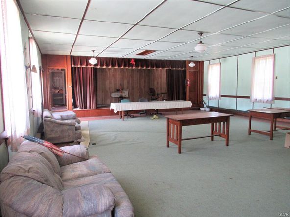 206 W 3rd St, Mount Carmel, PA 17851